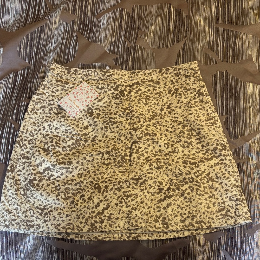 Free People Tan and Cream Patterned Mini Skirt